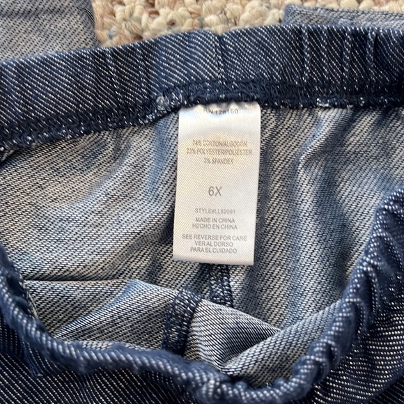 Girls capri bundle - Picture 5 of 6